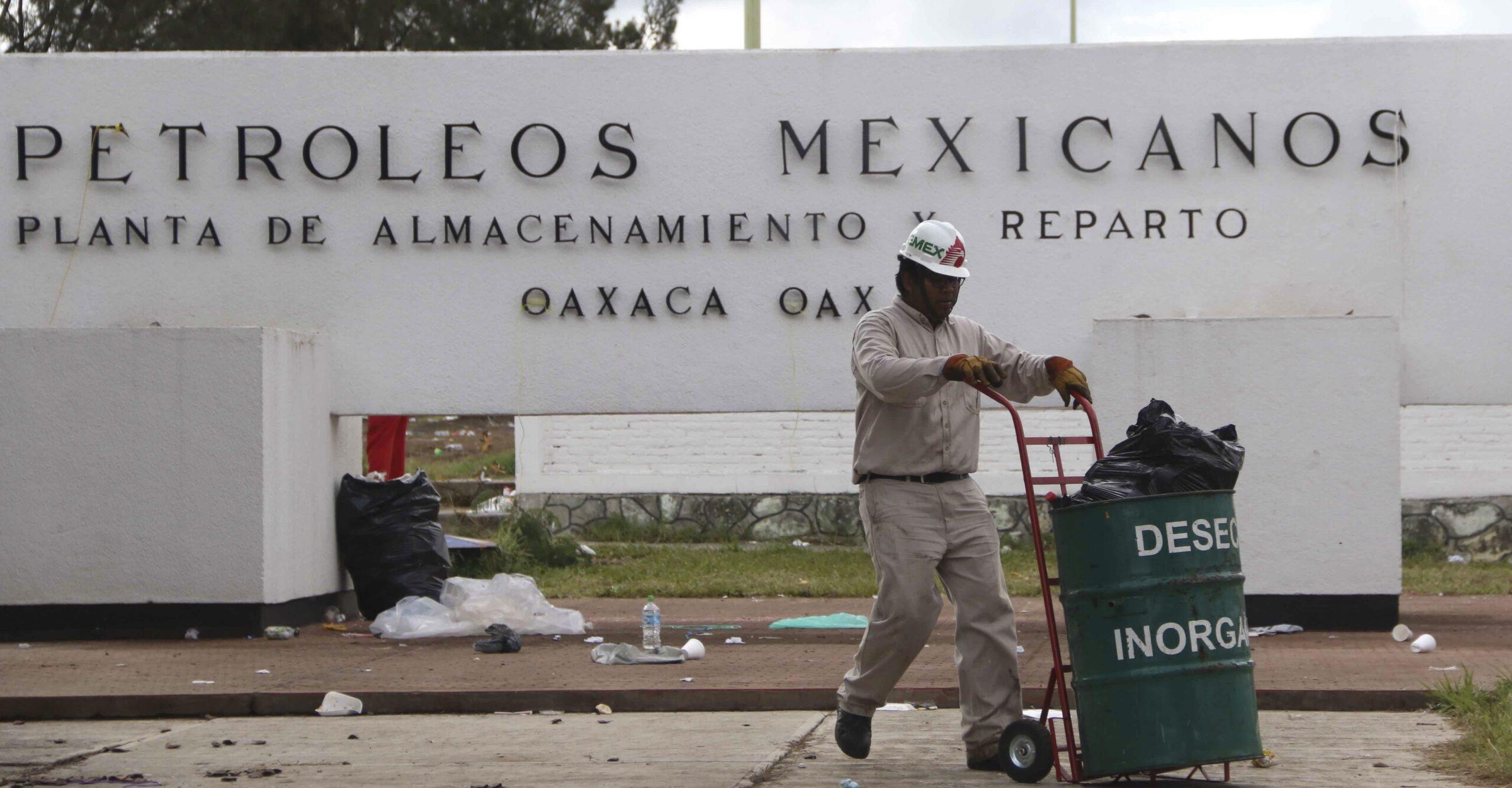 Pemex perdió 300 millones de dólares en juicios por robo de combustible en Estados Unidos