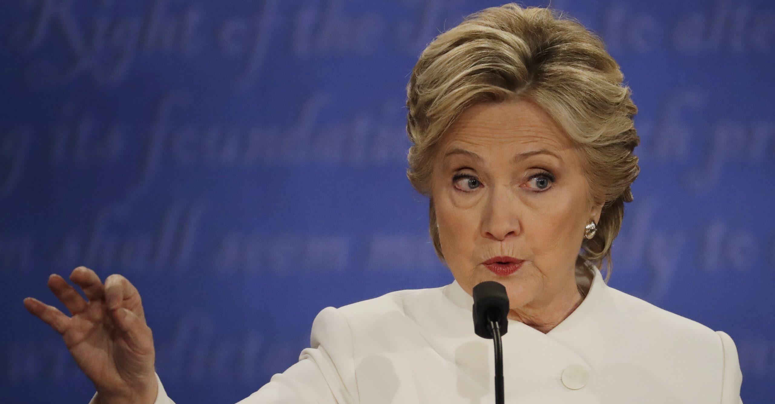 El FBI investiga nuevos correos electrónicos de Clinton, a dos semanas de las elecciones en EU