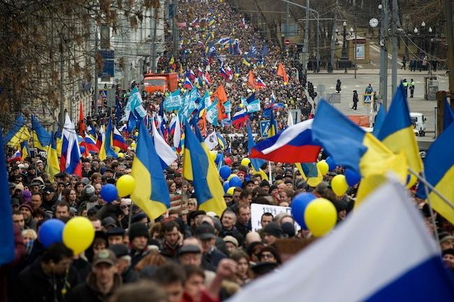 Rusia veta resolución de la ONU sobre referendo de Crimea; protestan en Moscú