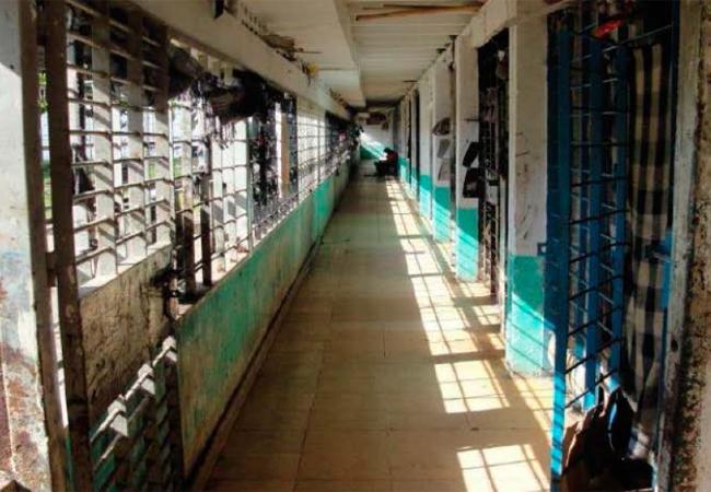Cárceles del país, reprobadas en gobernabilidad; reos controlan 65 centros