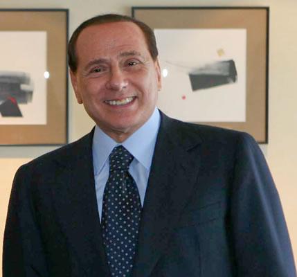 Condenan a Berlusconi por evasión fiscal