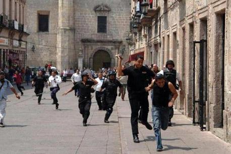 Trasladan a los 13 estudiantes aún detenidos a Cereso en Morelia