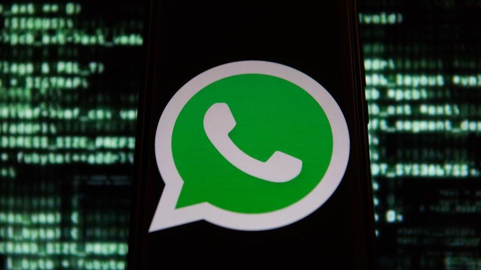 Por qué tus mensajes de WhatsApp podrían borrarse para siempre el próximo 12 de noviembre