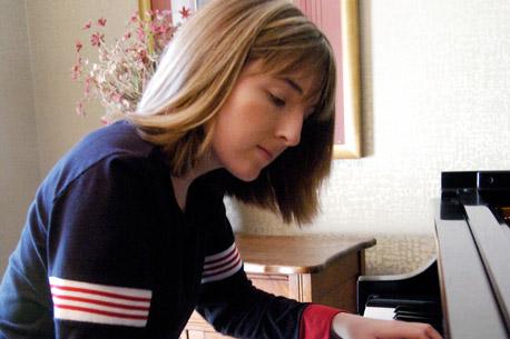 Investigan a juez de Texas por golpear a su hija