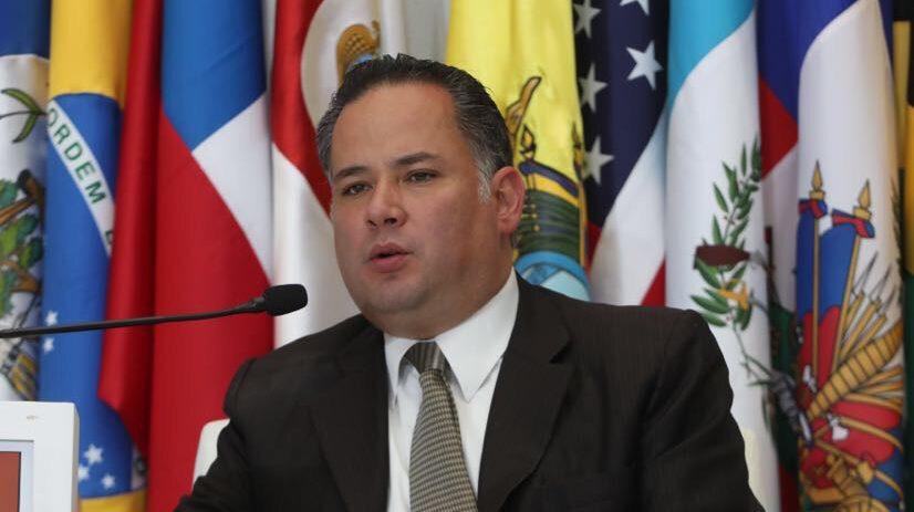 La PGR destituye al fiscal de delitos electorales; peleará en el Senado contra remoción