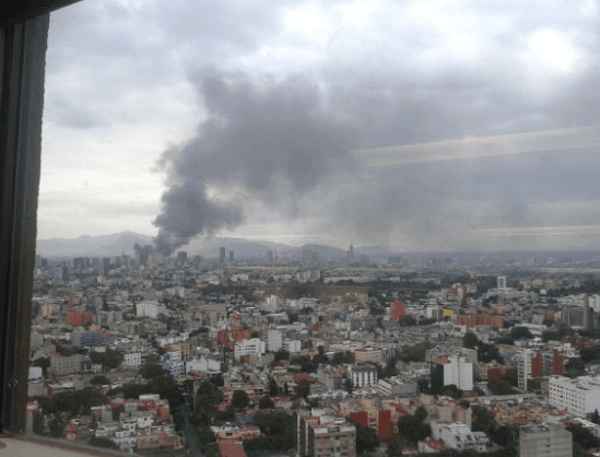 Se incendia el Walmart de Buenavista; no hay heridos