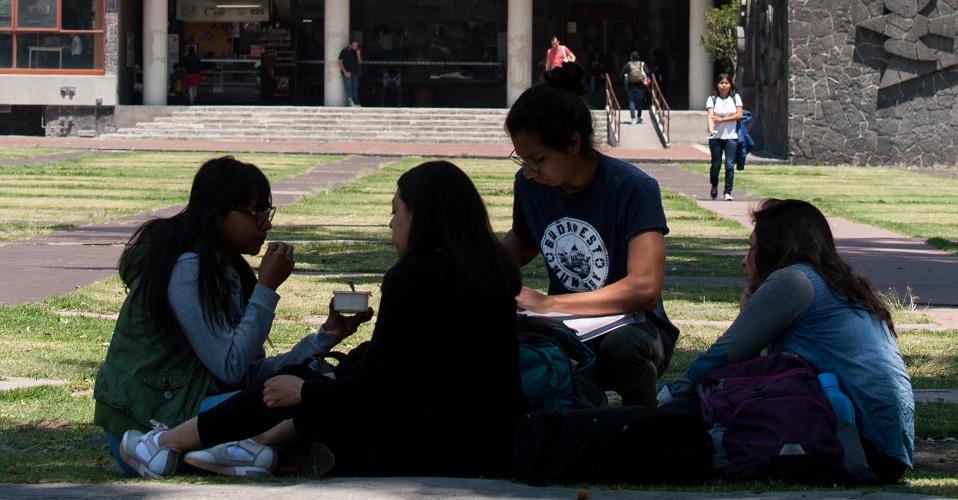 Universidades tienen áreas de atención a salud mental, pero faltan protocolos y difusión