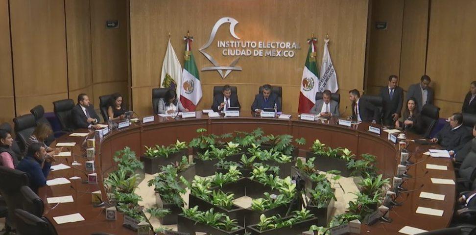 Líderes de ambulantes, exmilitantes y deportistas: candidatos independientes para gobernar CDMX