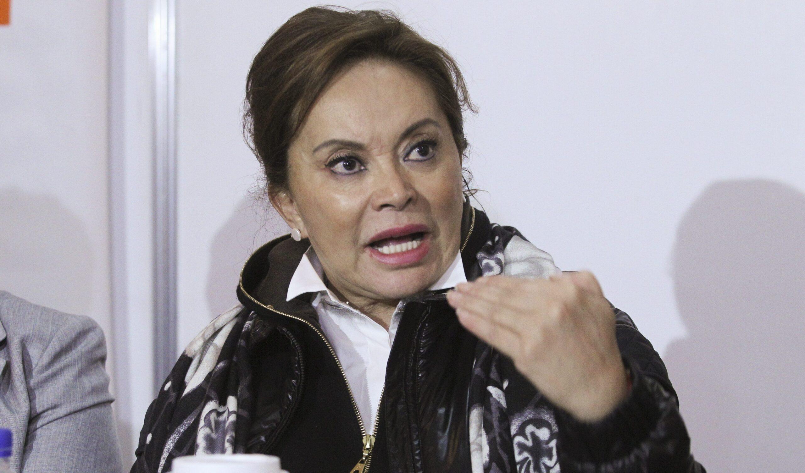 Elba Esther no puede competir por el SNTE; tengo mis derechos vigentes, dice Gordillo