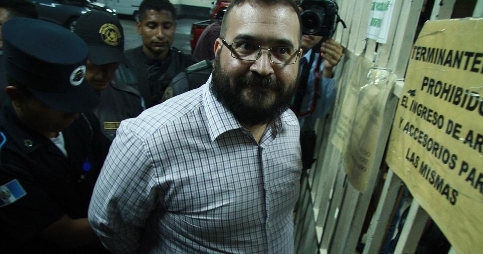 Fiscalía General investiga presunto soborno y arreglo judicial de PGR con Javier Duarte