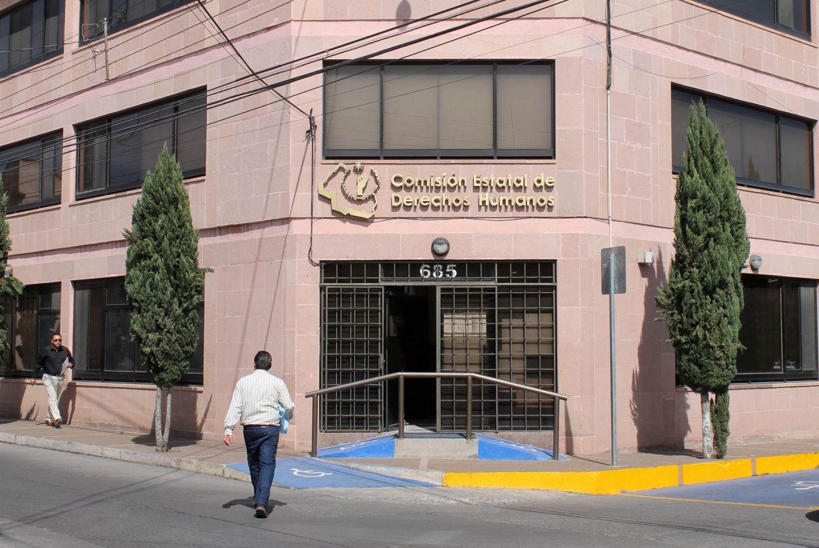 Dos jóvenes son torturados por la policía municipal de SLP, un menor de edad muere