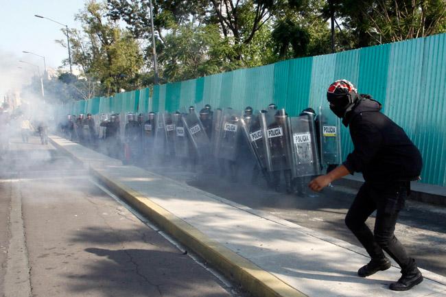 Acusan a detenidos del 2 de octubre de ultrajes, narcomenudeo y ataques a la paz