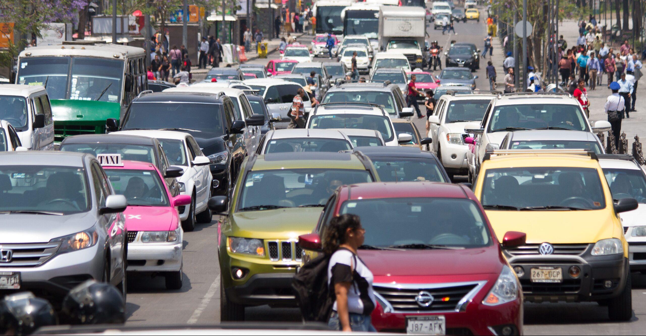 Gobierno de CDMX aplicará 80% de descuento a vehículos con infracciones