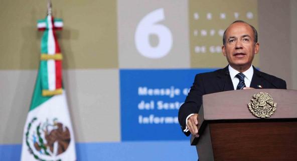 Calderón pide apoyar a EPN; justifica de nuevo estrategia de seguridad