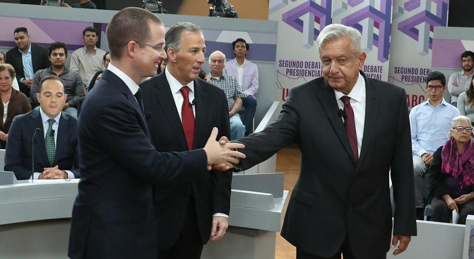 Guerra de encuestas: AMLO, Meade y Anaya presumen datos a su favor