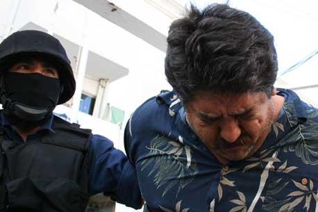 Sentencian a ex PFP por proteger a Osiel Cárdenas