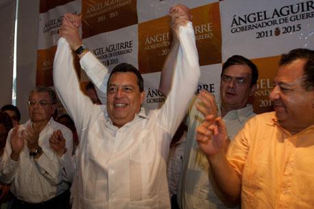 Primeros resultados del PREP dan ventaja a Aguirre