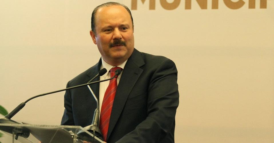 César Duarte gana una batalla: PGR no ejercerá acción penal por delitos bancarios imputados en 2014