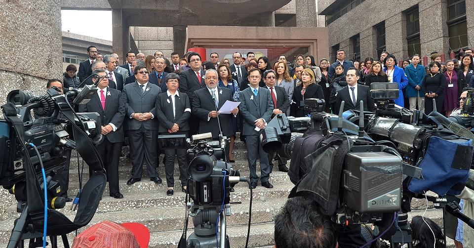 ¿Cuántos funcionarios se han amparado contra la Ley de Remuneraciones? Ya suman más de 6 mil