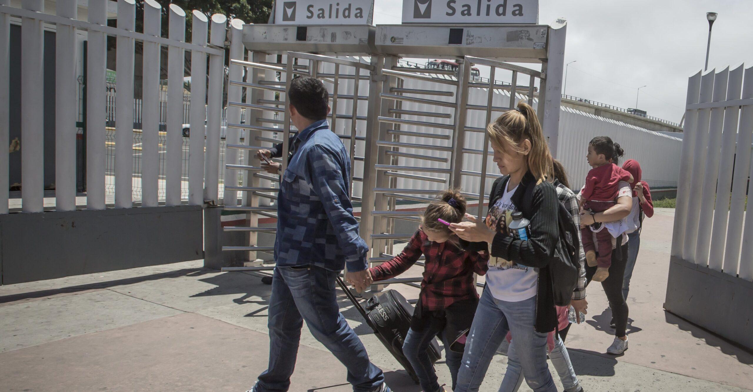 Más de 20 mil migrantes esperan en México a que EU resuelva sus solicitudes de asilo