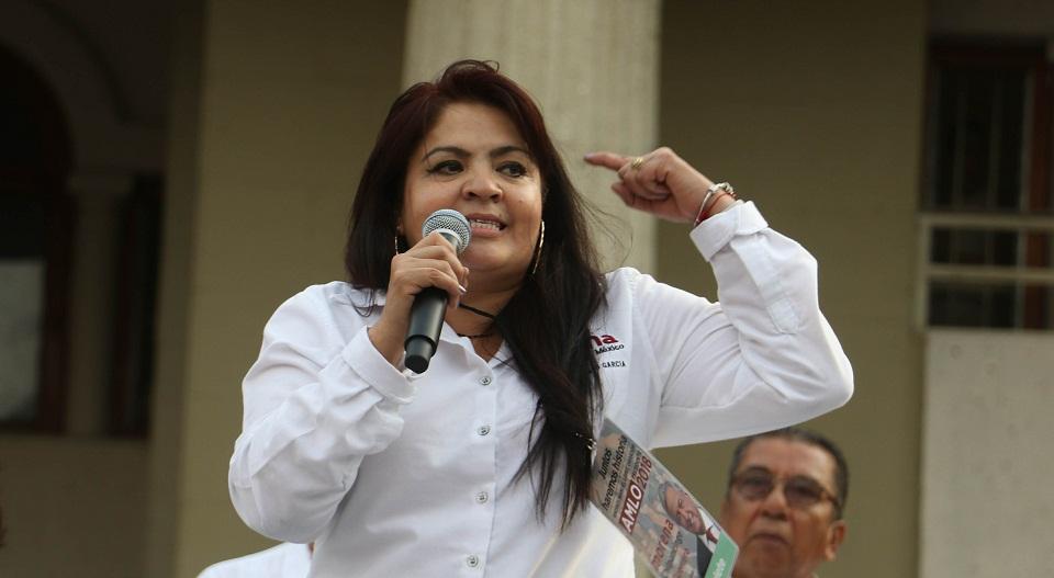 Nestora Salgado quiere que le asignen seguridad; insiste en que Meade se disculpe