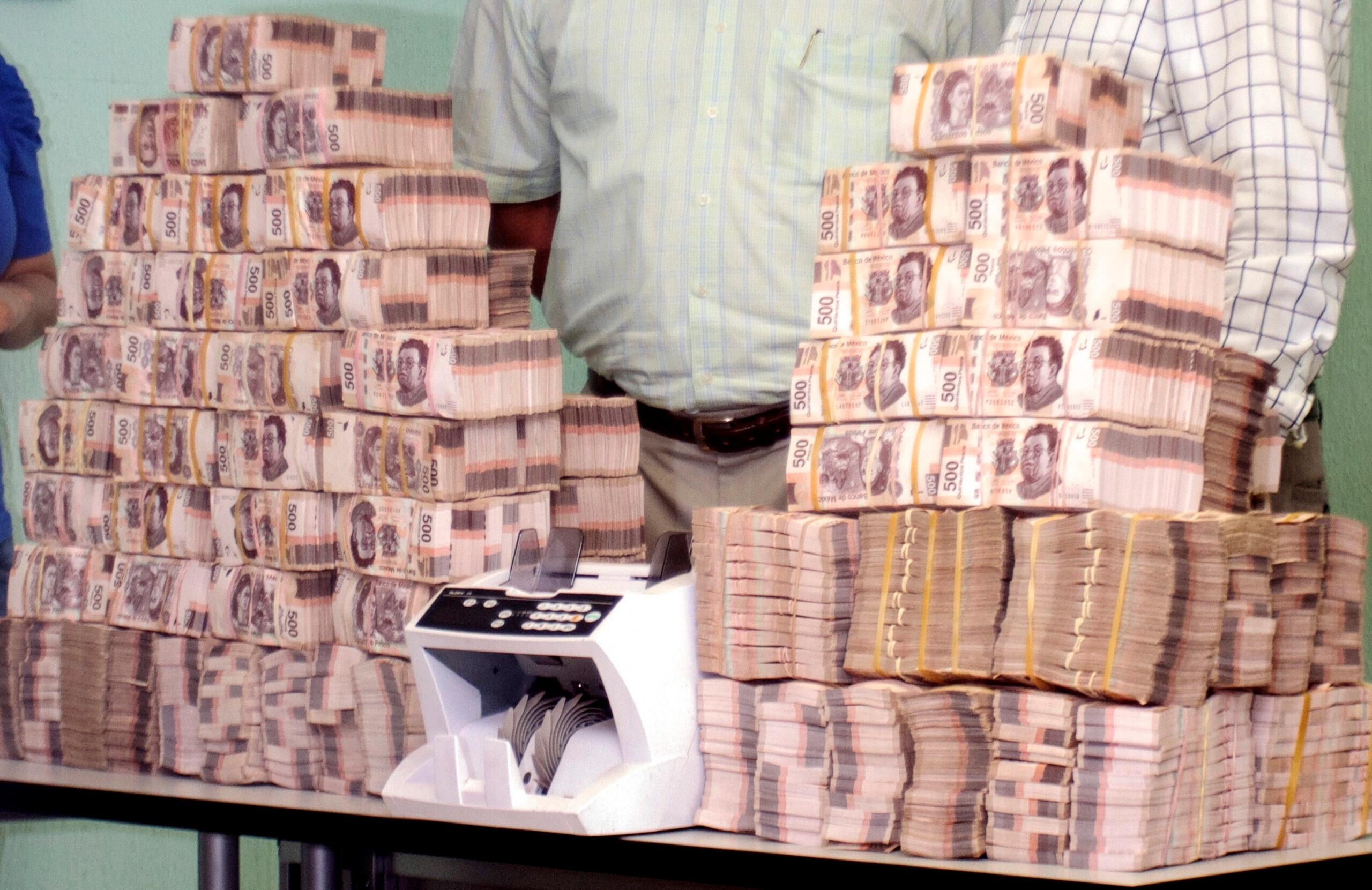 Desvíos en 3 estados suman más de 4 mil millones