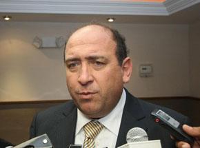 Moreira plantea prohibir <i>tabledances</i> y acotar consumo de alcohol en Coahuila