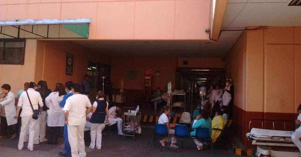 Desalojan área de Urgencias de hospital La Raza por un paciente intoxicado