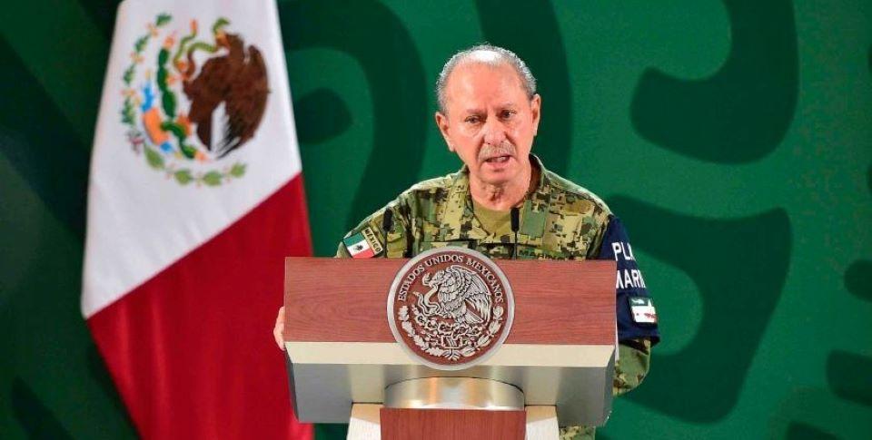 ‘México carece de servidores públicos honestos’, dice titular de la Marina