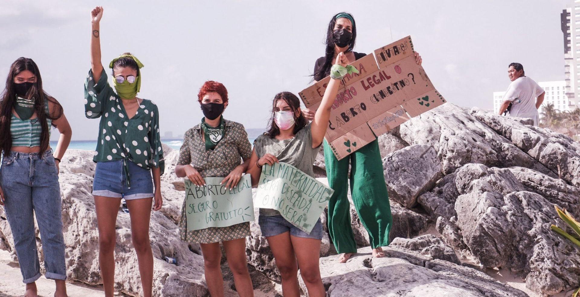 Falta de quorum pausa dictamen sobre aborto en QRoo; diputados en contra abandonan sesión