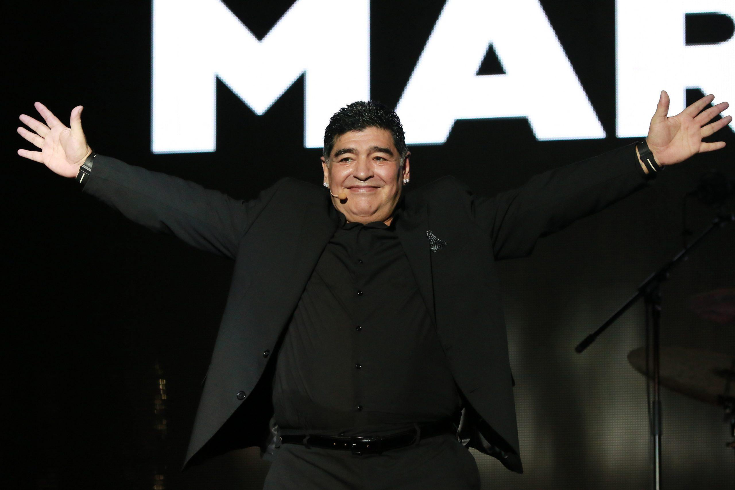 ‘Fuiste el más grande’: Decretan luto nacional en Argentina por la muerte de Maradona, el futbol mundial lo despide