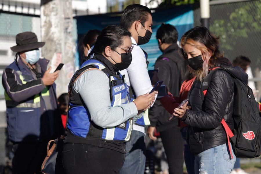 México suma 15 mil 738 casos de COVID y 95 fallecimientos