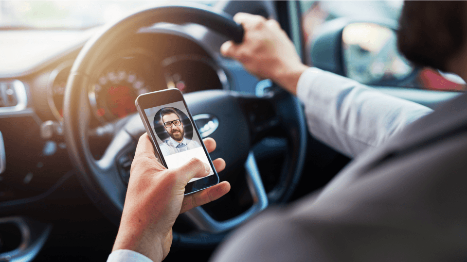 Uber, Cabify y Yaxi exigen al Senado abrir debate antes de regular ley del consumidor