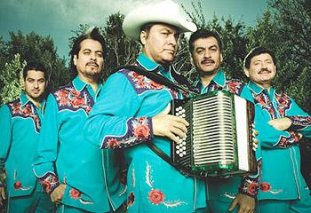 El veto de Los Tigres del Norte es por dos años