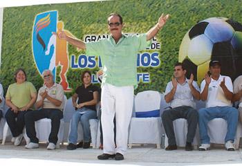 Ayuntamiento no le paga a sus empleados, pero gasta 96 mil pesos en cerveza