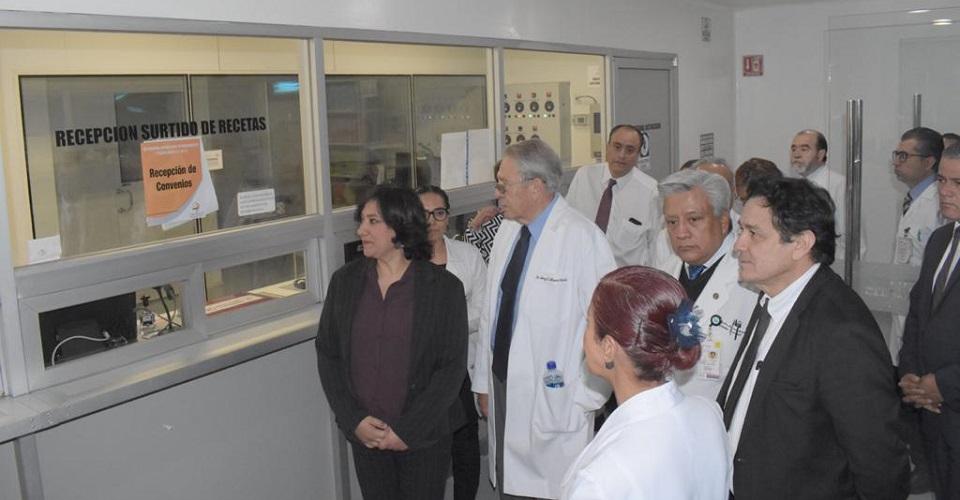 Personal médico del Hospital Juárez denunció falta de material durante visita de secretarios