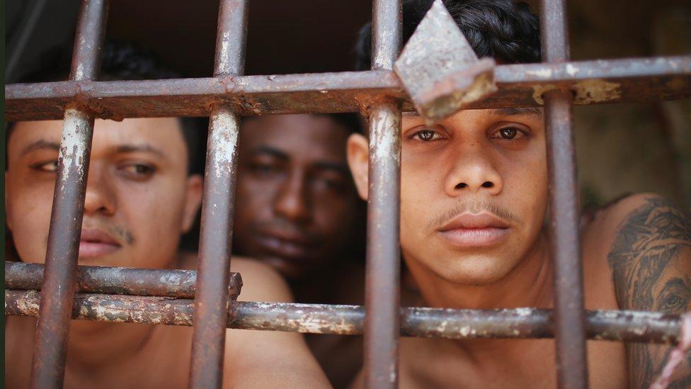 Qué país tiene la tasa de presos más alta del mundo y cuál es el de América Latina