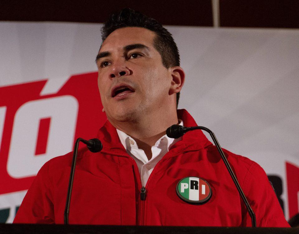 Alejandro Moreno gana elección interna para dirigir el PRI