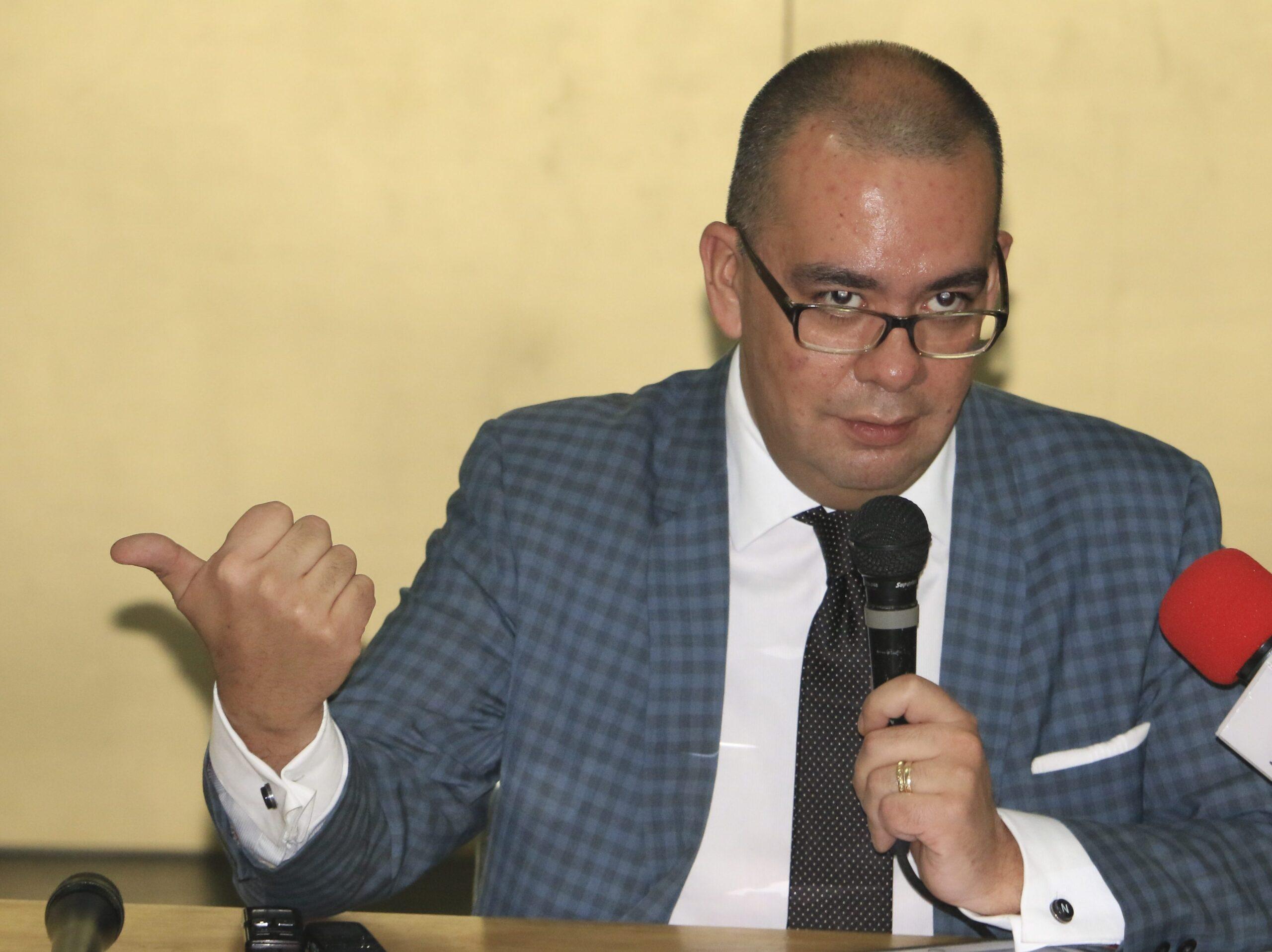 Despidos y contratación de productoras fue por replanteamiento de imagen de TV UNAM: Alvarado