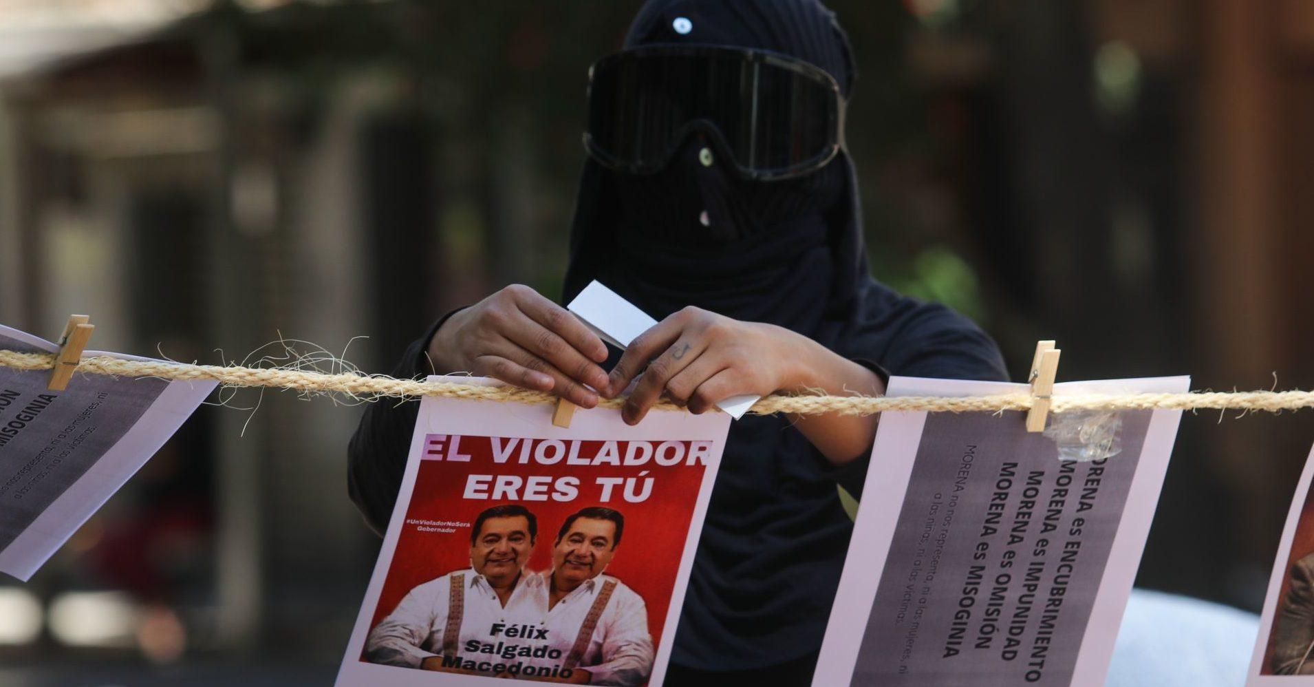 “Un violador no será gobernador”: Mujeres protestan en Guerrero contra Salgado
