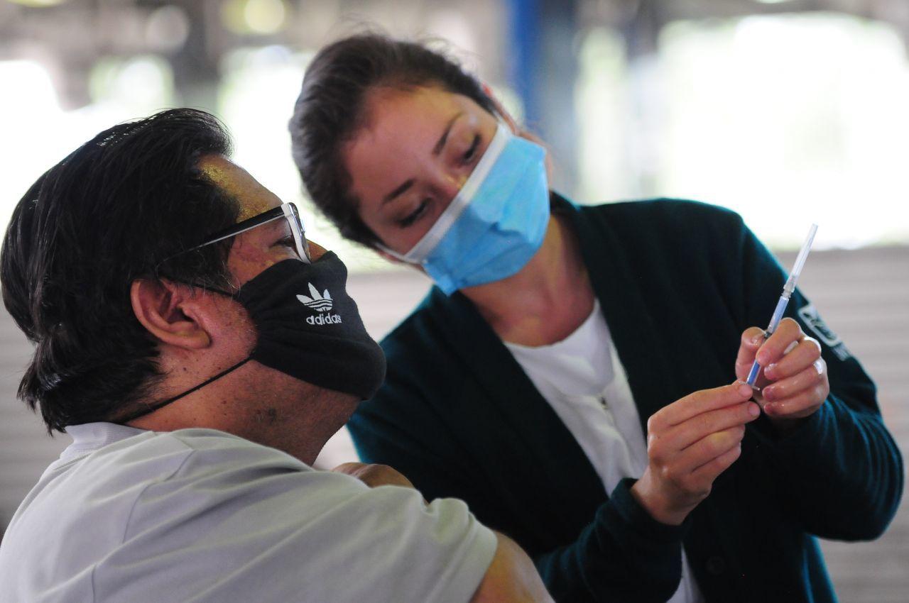 El martes 25 de mayo comienza vacunación de adultos de 50 a 59 años en siete alcaldías de CDMX