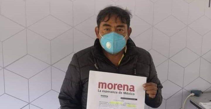 Vocero de familias de los 43 normalistas busca diputación plurinominal Morena