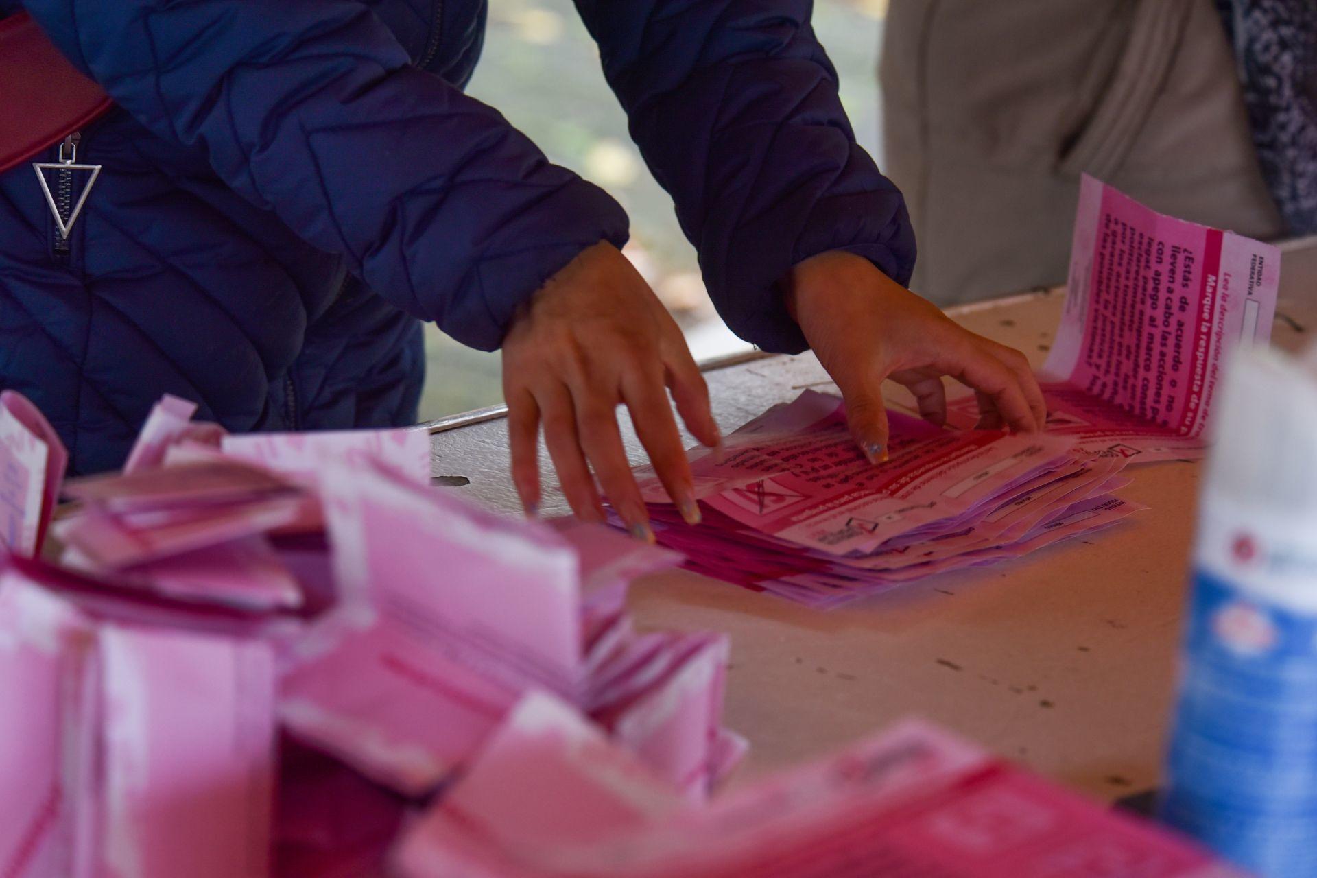 Por relleno de urnas, INE computa en cero mesa de consulta popular en Orizaba, Veracruz