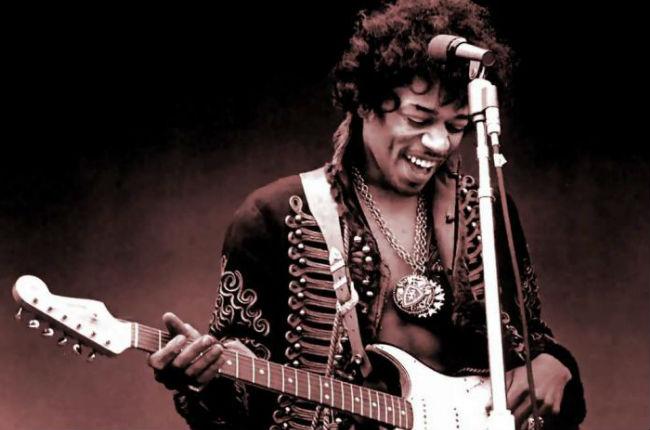 Recordando a Jimmy Hendrix, el guitarrista leyenda del rock and roll