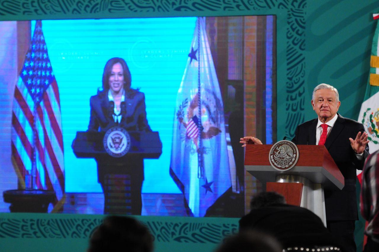 AMLO pide a Kamala Harris buscar entendimiento, no pelea, durante reunión sobre migración