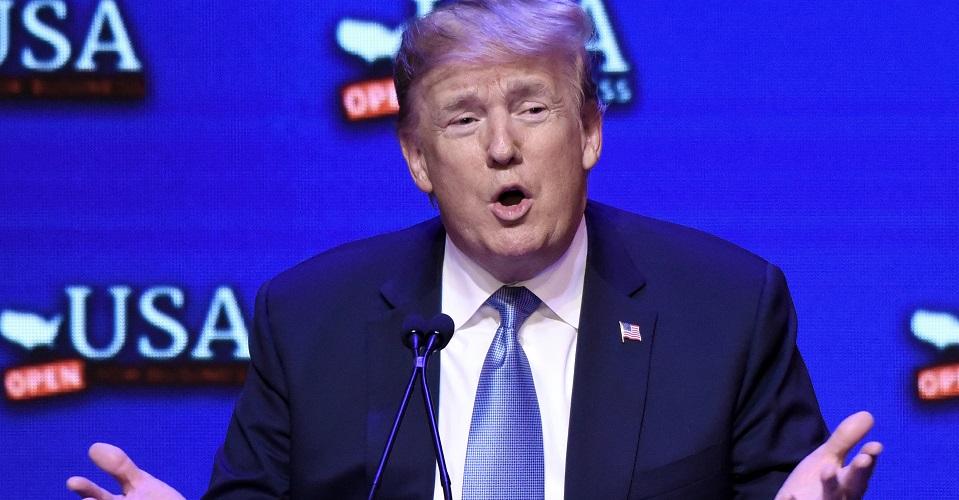 Inmigrantes indocumentados deben ser deportados de inmediato, sin proceso judicial: Trump