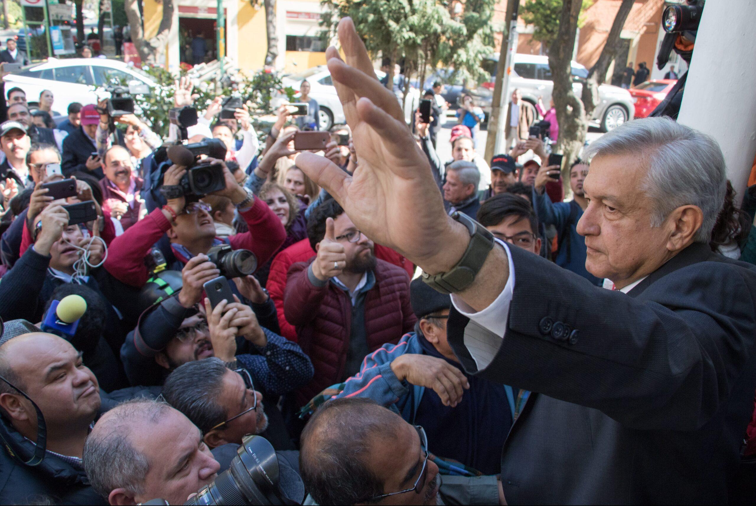 No somos antirreligiosos, la alianza con PES es para enfrentar a la mafia del poder: AMLO