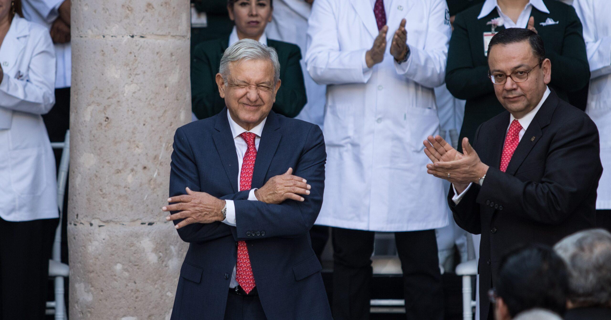 “No comparto su punto de vista”, dice AMLO sobre renuncia de Germán Martínez al IMSS