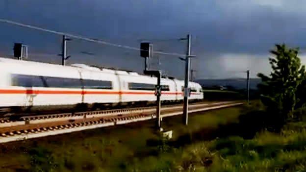 La SCT pospone la publicación de las bases del tren México-Querétaro