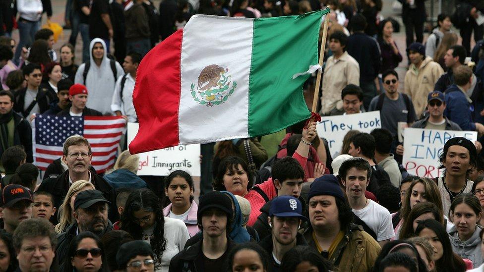 Inmigración en Estados Unidos: qué tienen que ver los mexicanos con la notable caída de sin papeles